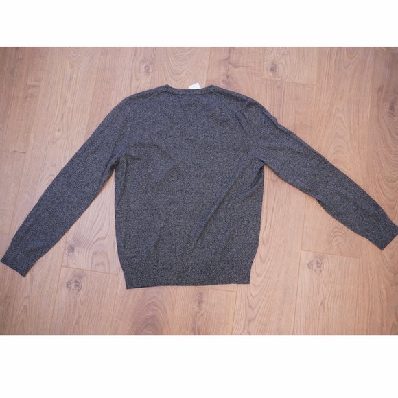 Banana Republic Sweater NWT - Picture 2 of 7
